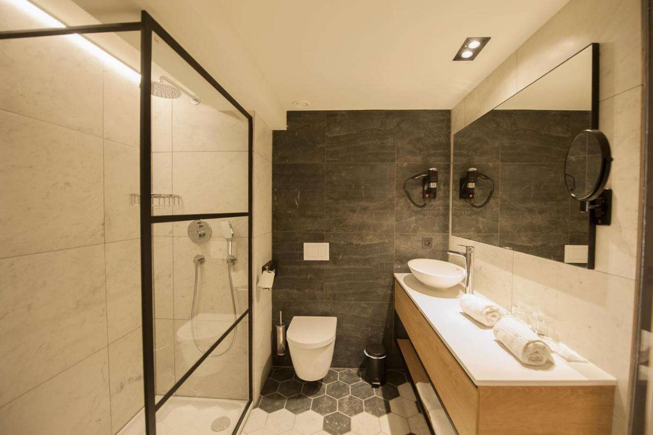 Ostend Hotel 3*