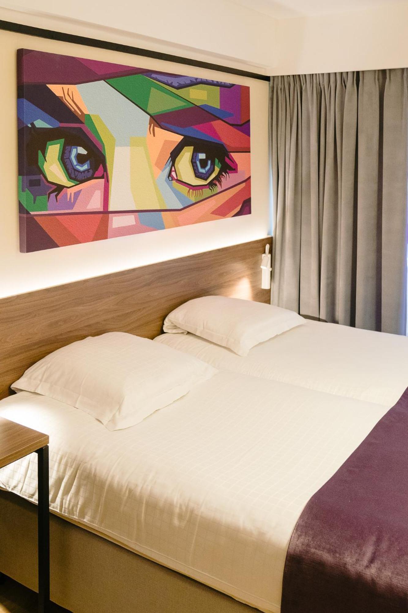 Ostend Hotel 3*