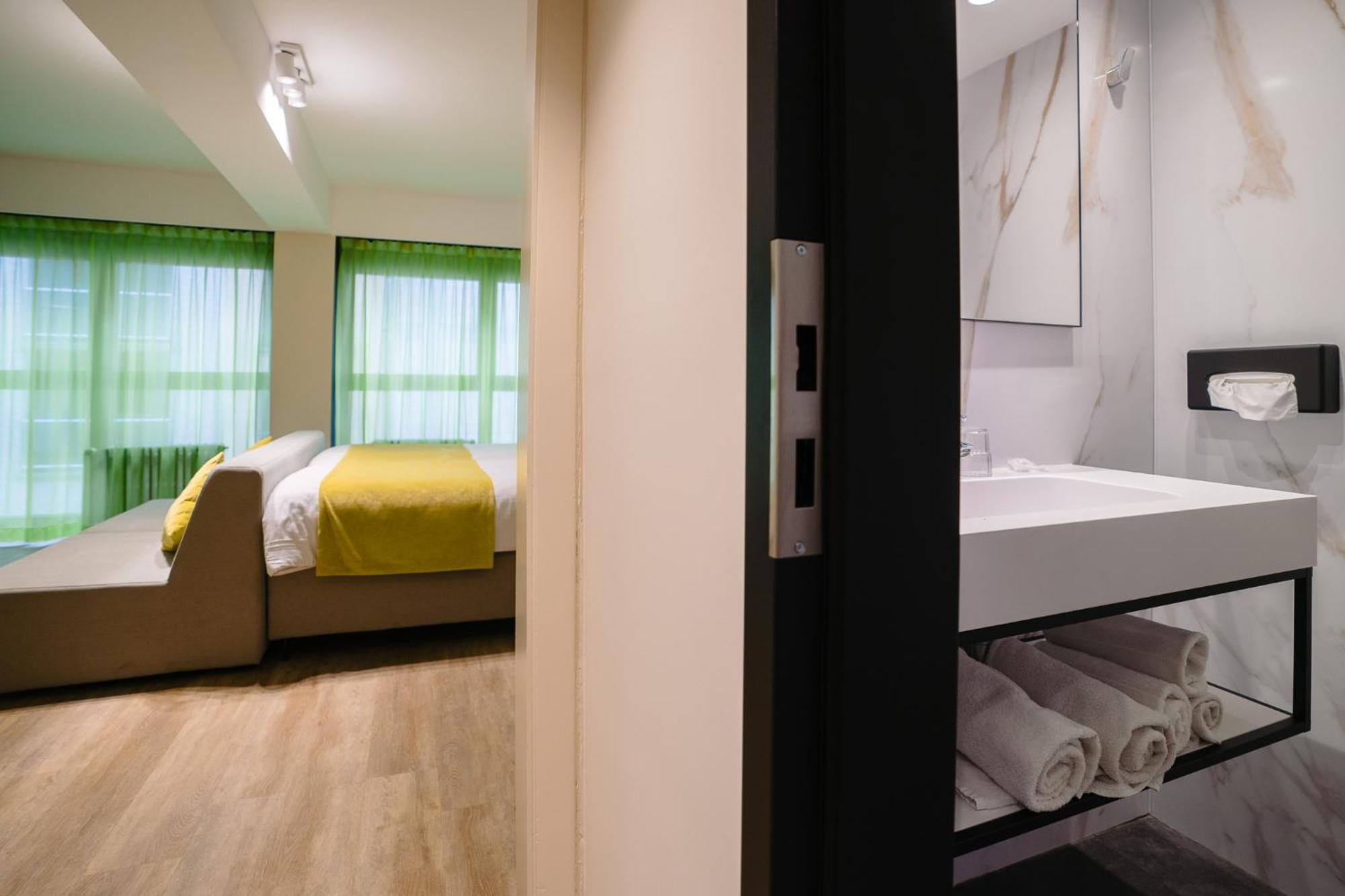 Ostend Hotel